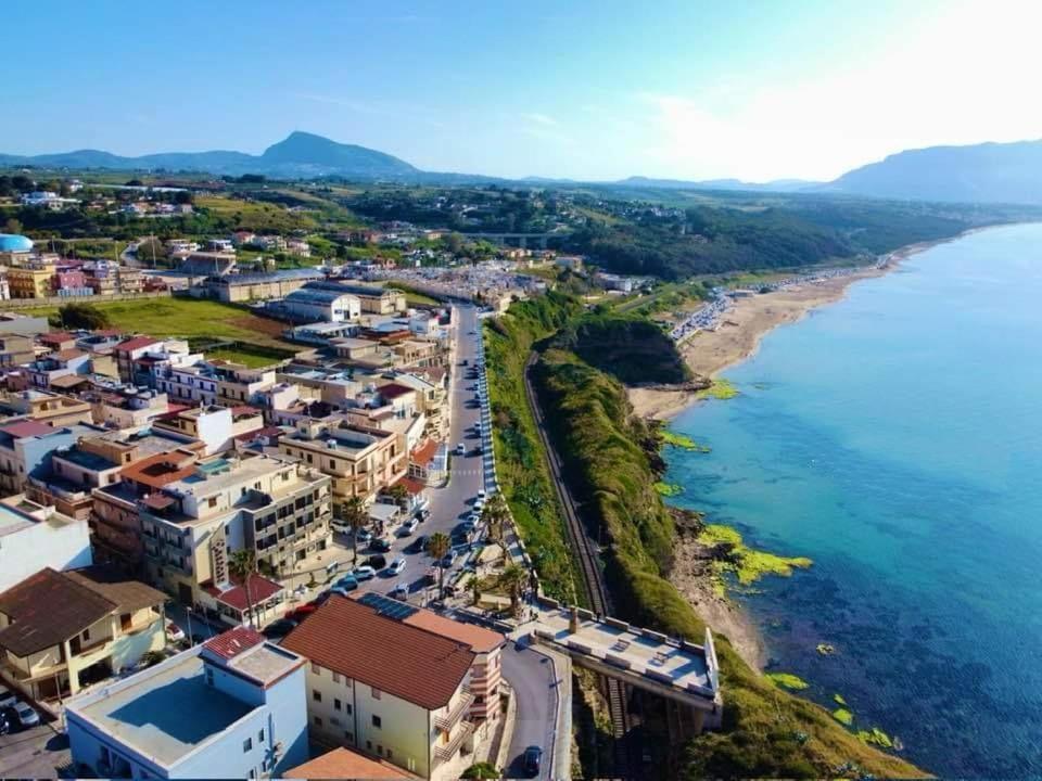 Case Vacanze Piccolo Balestrate Exteriör bild